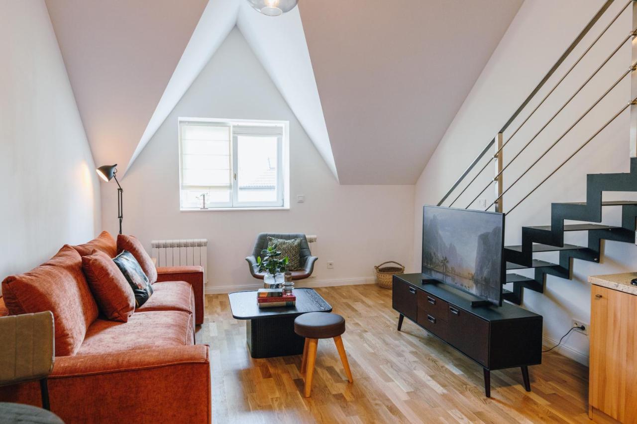 Modern Mezzanine Apt At Jecna St Prága Kültér fotó